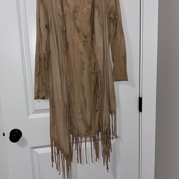 Gimmicks by BKE long cover-up sweater. Size medium. - Picture 2 of 7